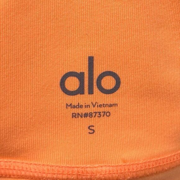 ALO Yoga Orange Bike Shorts - Picture 4 of 4